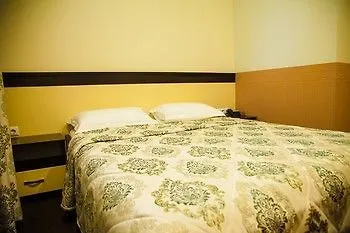 Mildom Express Hotel Almaty